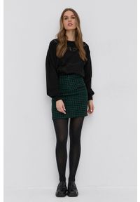 TwinSet - Twinset Sweter damski kolor czarny. Kolor: czarny. Materiał: dzianina. Długość rękawa: długi rękaw. Długość: długie