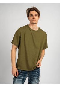 Xagon Man T-shirt "Oversize" | P2208 2V 566B0 | Mężczyzna | Wojskowa Zieleń. Materiał: bawełna, len. Styl: militarny #3