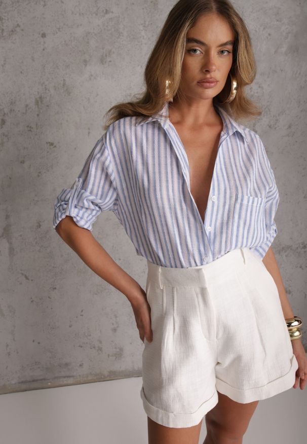 Renee - Jasnoniebieska Koszula Oversize z Bawełny w Paski z Podwijanymi Rękawami Mesevis. Kolor: niebieski. Materiał: bawełna. Wzór: paski. Styl: elegancki