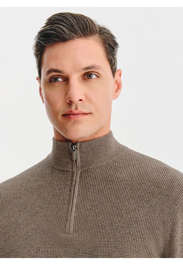 Pako Lorente - PAKO LORENTE - Brązowy sweter z rozpinaną stójką. Okazja: na co dzień. Typ kołnierza: kołnierzyk stójkowy. Kolor: brązowy. Materiał: wełna, bawełna. Sezon: jesień. Styl: casual