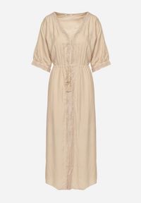 Born2be - Beżowa Wiskozowa Sukienka z Ażurową Lamówką Aravellea. Okazja: na co dzień. Typ kołnierza: dekolt w serek. Kolor: beżowy. Materiał: wiskoza. Wzór: ażurowy. Styl: casual, elegancki #5