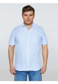 Big-Star - Lniana koszula męska z krótkim rękawem Linerso 400. Okazja: na co dzień, na spotkanie biznesowe. Typ kołnierza: kołnierzyk klasyczny. Kolor: niebieski. Materiał: len. Długość rękawa: krótki rękaw. Długość: krótkie. Sezon: lato. Styl: casual, klasyczny, biznesowy #7