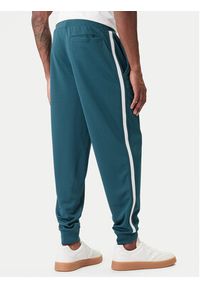 Guess Spodnie dresowe Z6RB13 KD482 Zielony Regular Fit. Kolor: zielony. Materiał: syntetyk #5