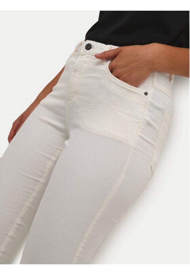 Kaffe Jeansy Zelina 10506253 Écru Slim Fit