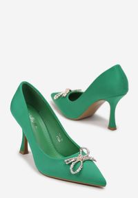 Born2be - Zielone Szpilki Leski. Nosek buta: szpiczasty. Kolor: zielony. Materiał: materiał, satyna. Wzór: aplikacja. Obcas: na szpilce. Styl: glamour, wizytowy. Wysokość obcasa: wysoki #3