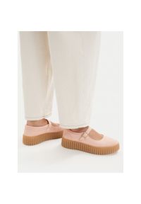 Półbuty Clarks. Kolor: różowy #1