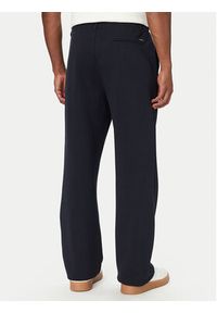 Guess Spodnie materiałowe M6YB13 K4252 Granatowy Regular Fit. Kolor: niebieski. Materiał: bawełna #4