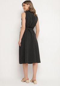 Born2be - Czarna Sukienka o Koszulowym Kroju Bez Rękawów z Wiązanym Paskiem Liriora. Okazja: na co dzień. Typ kołnierza: dekolt w kształcie V. Kolor: czarny. Długość rękawa: bez rękawów. Typ sukienki: koszulowe. Styl: casual, klasyczny #2