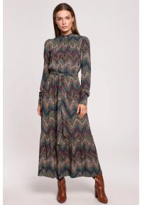 Stylove - Długa sukienka BOHO z falbankami i długim rękawem zielona. Okazja: do pracy, na imprezę. Typ kołnierza: kołnierz z falbankami. Kolor: zielony. Długość rękawa: długi rękaw. Styl: boho. Długość: maxi #1