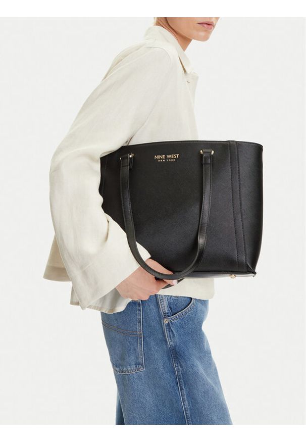 Nine West Torebka CEO-Midtown Maven-LX9844 Czarny. Kolor: czarny