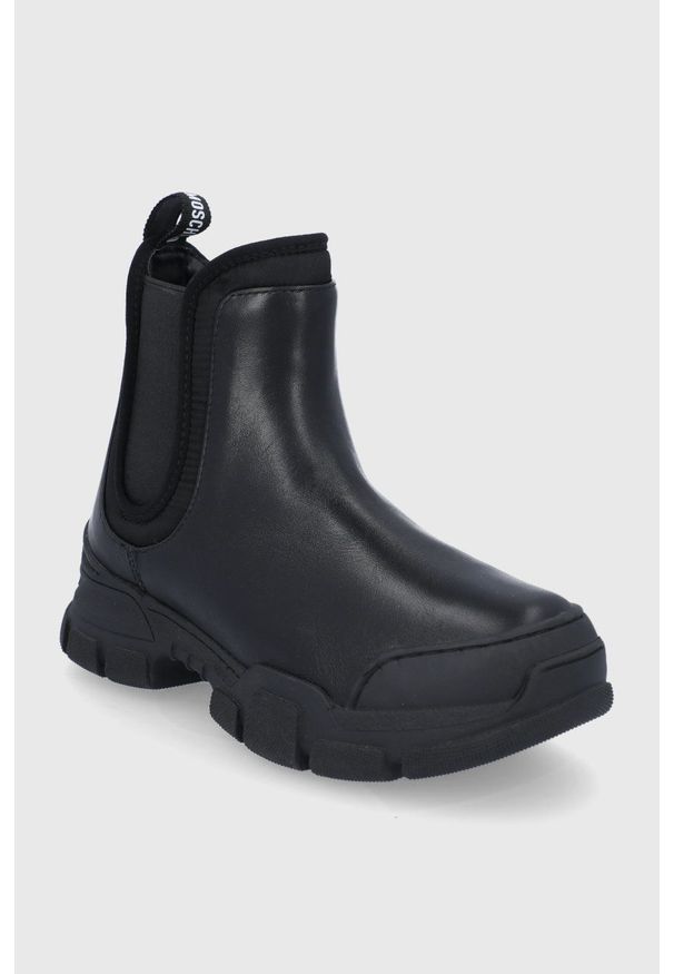 Love Moschino Sztyblety skórzane damskie kolor czarny na płaskim obcasie. Nosek buta: okrągły. Kolor: czarny. Materiał: skóra. Obcas: na obcasie. Wysokość obcasa: niski