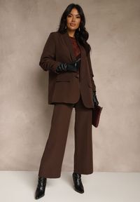 Renee - Brązowa Pudełkowa Marynarka Bez Zapięć z Wiskozą z Marszczonymi Rękawami Fenidia. Okazja: na spotkanie biznesowe. Kolor: brązowy. Materiał: wiskoza. Styl: biznesowy #2