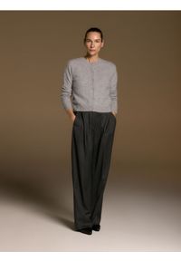 Reserved - Wełniany kardigan z dodatkiem kaszmiru - jasnoszary. Kolor: szary. Materiał: wełna, kaszmir #1