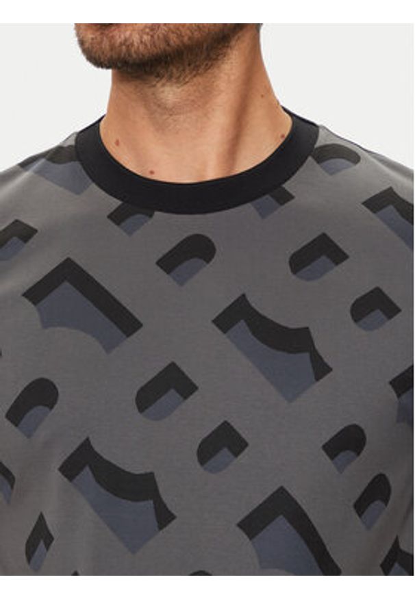 BOSS - Boss T-Shirt Tiburt 419 50504100 Szary Regular Fit. Kolor: szary. Materiał: bawełna