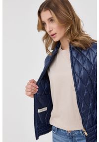 Trussardi Jeans - Trussardi kurtka damska kolor granatowy przejściowa. Kolor: niebieski