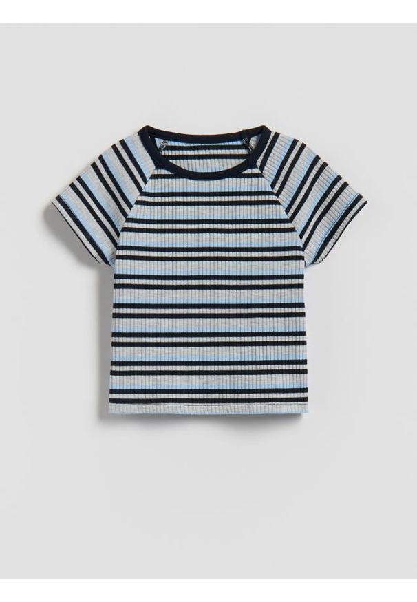 Reserved - T-shirt w paski - wielobarwny. Materiał: bawełna. Wzór: paski