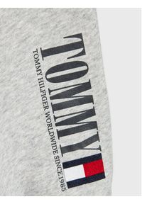 TOMMY HILFIGER - Tommy Hilfiger Spodnie dresowe Graphic KB0KB07839 D Szary Regular Fit. Kolor: szary. Materiał: bawełna #3