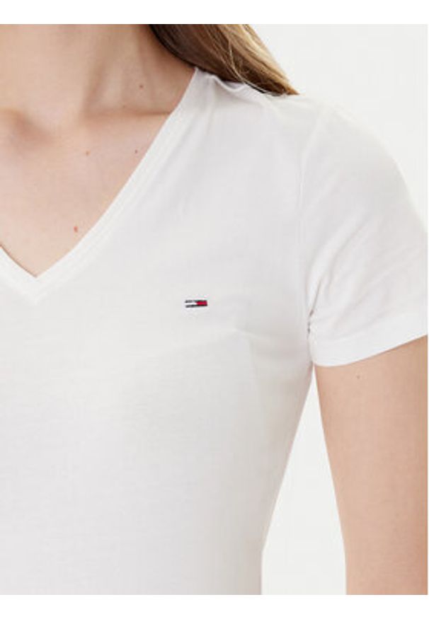 Tommy Jeans T-Shirt Tjw Skinny Stretch DW0DW09197 Biały Slim Fit. Kolor: biały. Materiał: bawełna