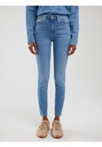 Big-Star - Jeansy damskie push up z wysokim stanem jasnoniebieskie Melinda High Waist 103. Stan: podwyższony. Kolor: niebieski. Sezon: lato