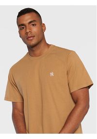 47 Brand T-Shirt Base Runner BB017TEMBRT561487QL Brązowy Regular Fit. Kolor: brązowy. Materiał: bawełna #2