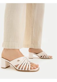 MEXX Klapki EO-WS1161-02 Écru. Kolor: kremowy. Materiał: skóra, syntetyk #1
