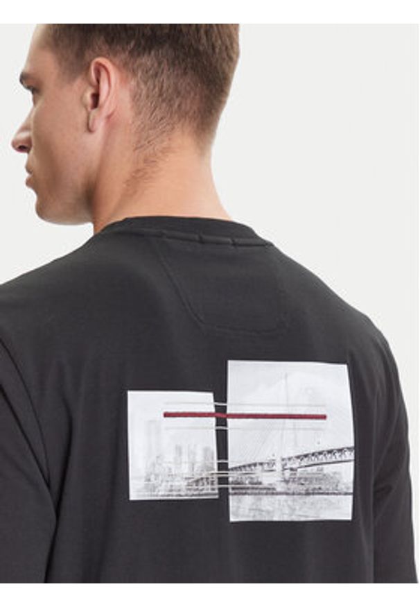BOSS T-Shirt Photoprint 50545869 Czarny Relaxed Fit. Kolor: czarny. Materiał: bawełna