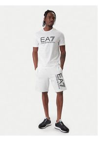 EA7 Emporio Armani Szorty sportowe 7M001414 AF22266 U0002 Biały Regular Fit. Kolor: biały. Materiał: bawełna. Styl: sportowy #3