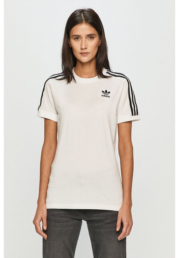 adidas Originals - T-shirt. Okazja: na co dzień. Kolor: biały. Wzór: aplikacja. Styl: casual