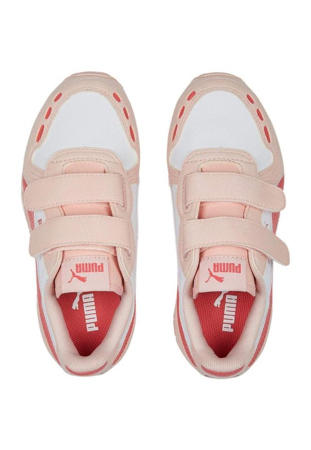 Buty sportowe dla dzieci Puma CABANA na rzep. Zapięcie: rzepy. Kolor: czerwony, biały, różowy, wielokolorowy. Materiał: tkanina, materiał, syntetyk, guma. Sport: turystyka piesza