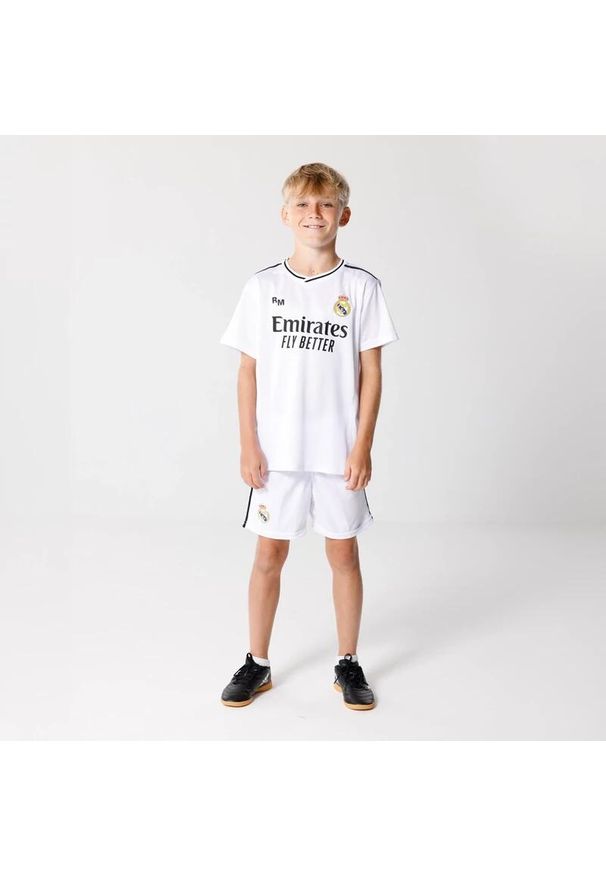 Zestaw dla dzieci Real Madrid Home 24/25. Okazja: do domu. Kolor: biały. Materiał: dresówka. Styl: młodzieżowy, sportowy