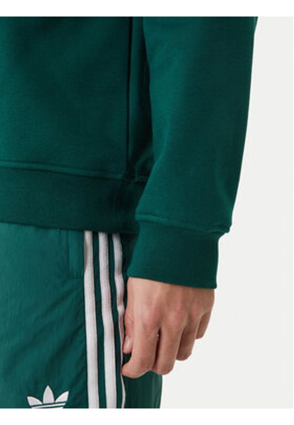 Adidas - adidas Bluza Trefoil Essentials KD1319 Zielony Regular Fit. Kolor: zielony. Materiał: bawełna