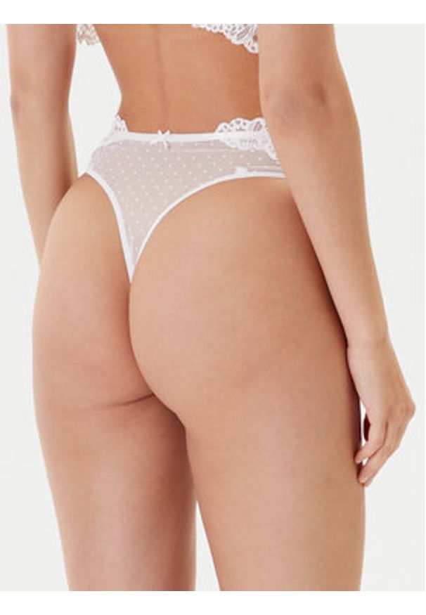 Hunkemöller Stringi 302384 Écru. Materiał: syntetyk
