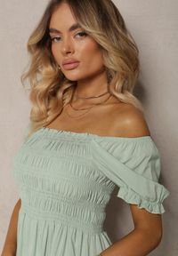 Renee - Zielona Bawełniana Sukienka o Rozkloszowanym Kroju z Gumką przy Dekolcie Moridia. Kolor: zielony. Materiał: bawełna. Typ sukienki: rozkloszowane. Styl: elegancki #4