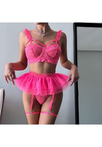 Intica - Komplet bielizny z falbanką i koronką dla kobiet Leontine. Kolor: różowy. Materiał: koronka. Wzór: koronka #11