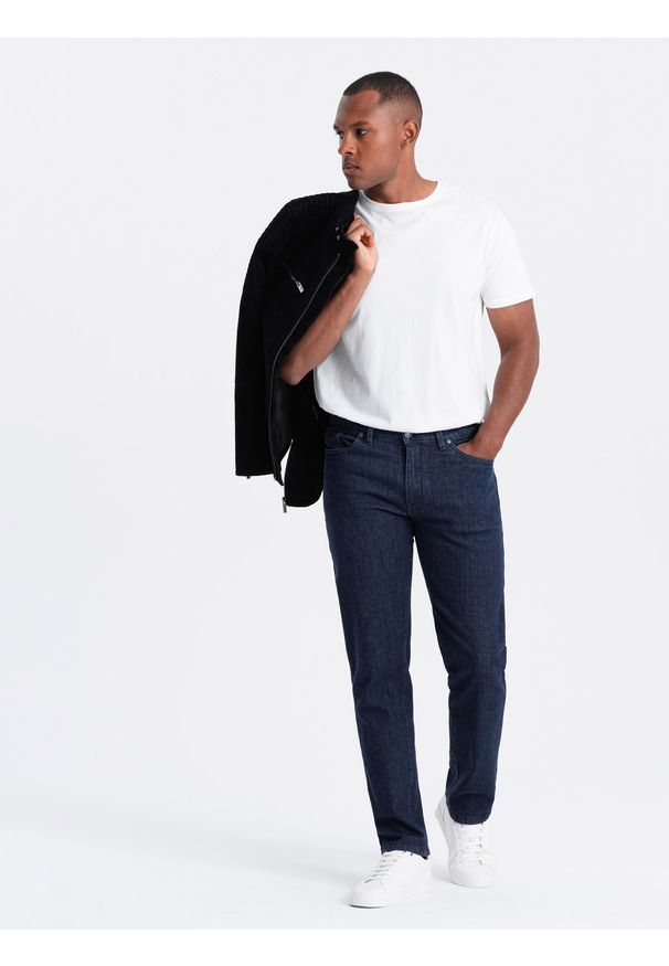 Ombre Clothing - Klasyczne męskie jeansowe spodnie REGULAR FIT – indygo V1 - Rozmiar: L. Okazja: na co dzień. Materiał: jeans. Wzór: aplikacja. Sezon: lato. Styl: klasyczny
