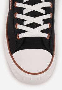 Born2be - Czarne Klasyczne Trampki z Kauczukowym Noskiem Olithethis. Okazja: na co dzień. Kolor: czarny. Materiał: kauczuk. Styl: klasyczny #3