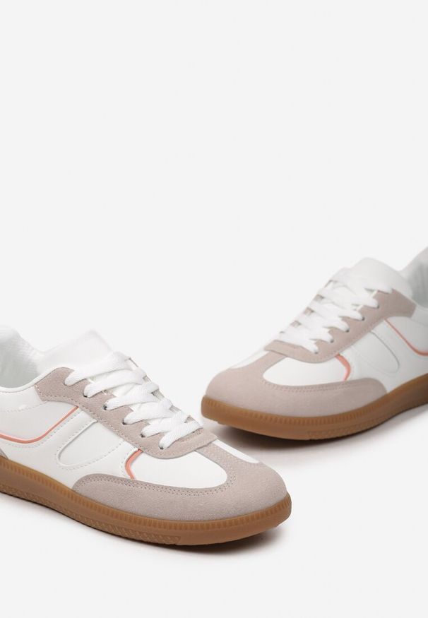 Renee - Ciemnobeżowe Sneakersy Tenisówki Ozdobione Wstawkami Ysalesa. Kolor: beżowy. Wzór: aplikacja