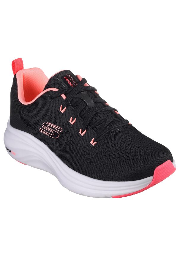 skechers - Buty do chodzenia damskie Skechers 150024WBC. Kolor: wielokolorowy, różowy, czarny. Materiał: materiał, tkanina. Szerokość cholewki: normalna. Sport: turystyka piesza