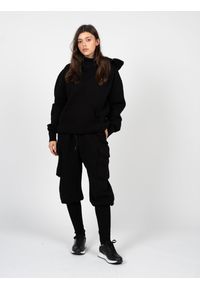 La Haine Inside Us Dresowe Jogger Style "Unisex" | LM202 | Mężczyzna | Czarny. Okazja: na co dzień. Kolor: czarny. Materiał: poliester, bawełna. Długość: długie. Wzór: jednolity. Styl: casual, sportowy