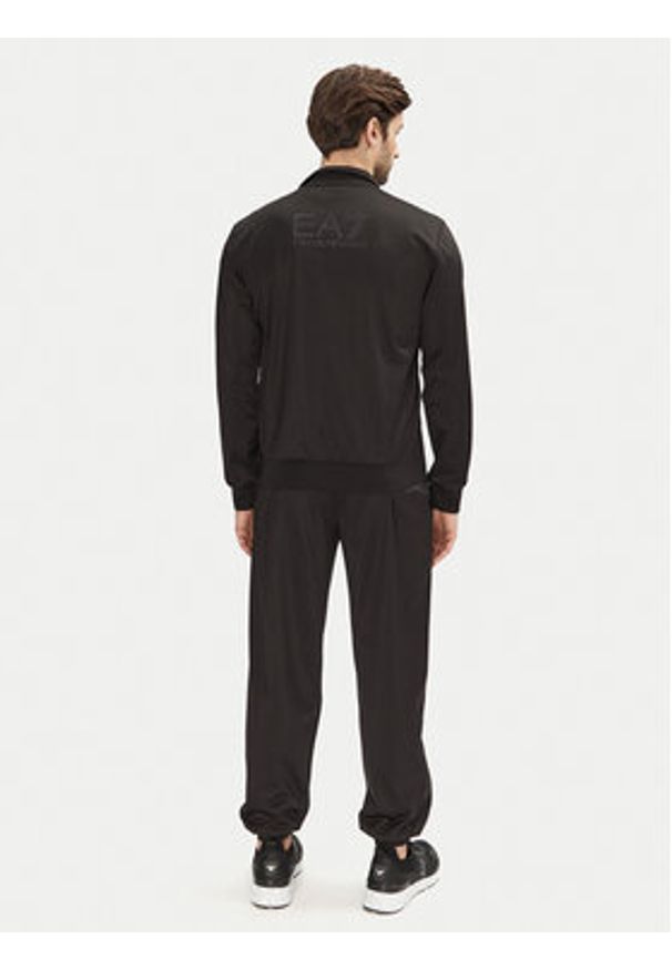 EA7 Emporio Armani Dres 7M000237 AF12449 UC001 Czarny Regular Fit. Kolor: czarny. Materiał: syntetyk