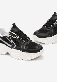Renee - Czarne Sneakersy z Przeszyciami i Wstawkami z Metalicznej Ekoskóry Tineal. Kolor: czarny #3