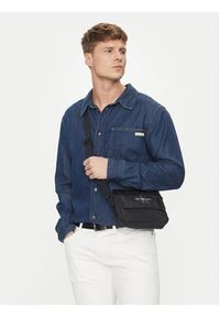 Calvin Klein Jeans Saszetka Sport Essentials Ut Flap Cb22 LV04G3031G Czarny. Kolor: czarny. Materiał: materiał #5