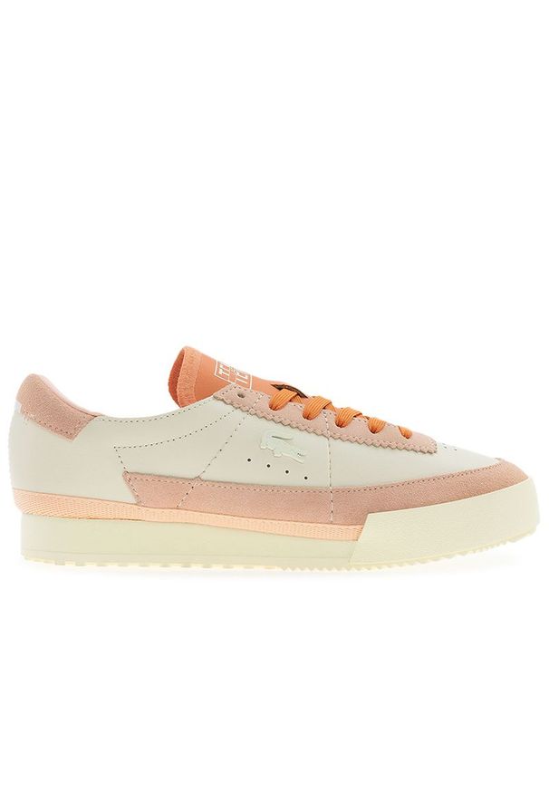 Buty damskie Lacoste Aura 126 5 SFA 751SFA0074-AMY - beżowe. Okazja: na co dzień. Zapięcie: sznurówki. Kolor: beżowy. Materiał: guma, skóra. Wzór: aplikacja. Obcas: na płaskiej podeszwie. Sport: turystyka piesza