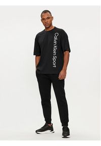 Calvin Klein Performance T-Shirt 00GMS4K173 Czarny Regular Fit. Kolor: czarny. Materiał: bawełna #2
