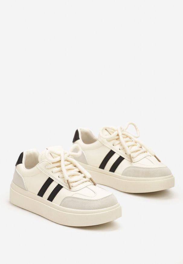 Renee - Beżowo-Czarne Sznurowane Sneakersy na Platformie Ozdobione Paskami Tialise. Zapięcie: pasek. Kolor: beżowy. Wzór: aplikacja. Obcas: na platformie