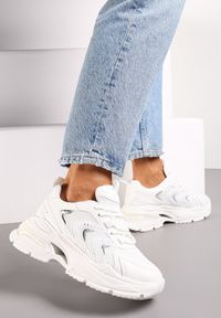 Renee - Białe Sneakersy na Grubej Podeszwie z Metalicznymi Wstawkami Seta. Okazja: na co dzień. Kolor: biały #1