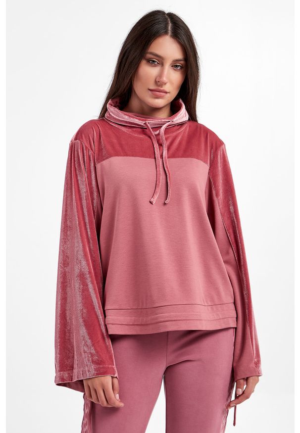 EA7 Emporio Armani - Bluza dresowa damska EA7 EMPORIO ARMANI. Typ kołnierza: golf. Materiał: welur, dresówka