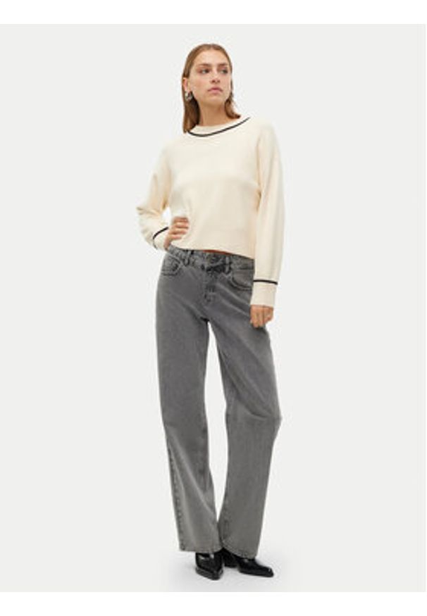 Vero Moda Sweter Saba 10318077 Écru Regular Fit. Materiał: syntetyk, wiskoza