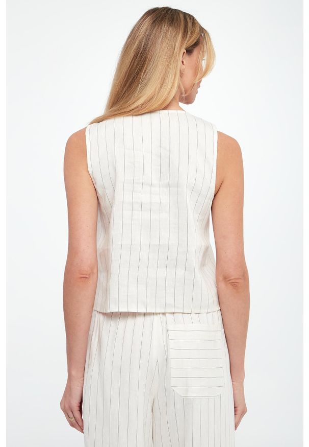 Marella Sport - Top damski lniany Isolana MARELLA SPORT. Materiał: len. Styl: sportowy