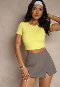 Renee - Żółty T-shirt Cropped z Wiskozą Efranessa. Okazja: na co dzień, na spacer. Kolor: żółty. Materiał: wiskoza. Długość: krótkie. Wzór: aplikacja. Sezon: wiosna. Styl: casual, elegancki